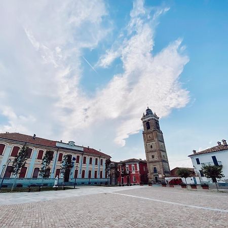 La Casa Nelle Aie - Appartamento Dolcetto - Free Wifi & Ac La Morra Kültér fotó
